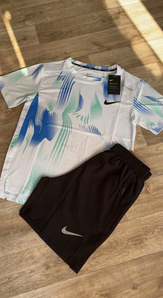 Ensemble Nike